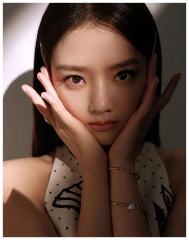 宋慧乔 美人计｜宋慧乔又爱上“熹妃回宫”式妆容了？错