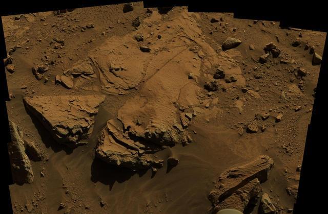 洞察号探测器的新发现,火星赤道区域的水冰没有之前想象的那么多