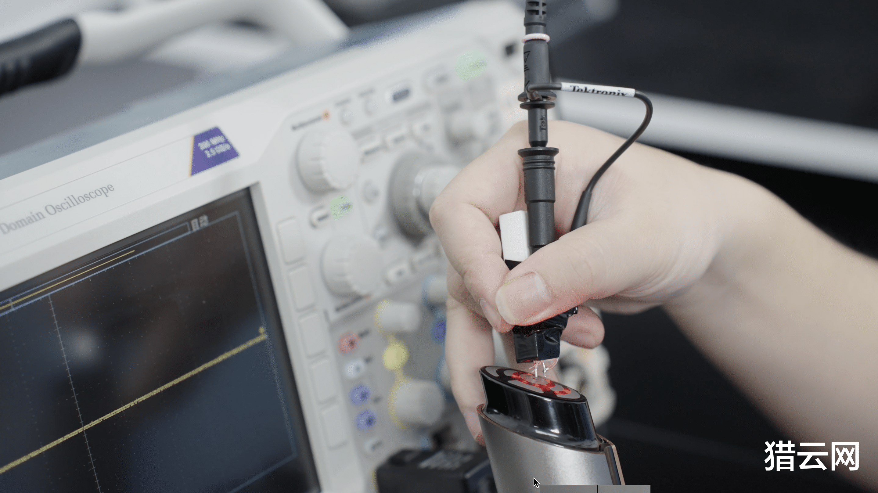 美容仪 3年出一款美容仪,上线3月跻身前5, FLOSSOM花至如何打造新国货