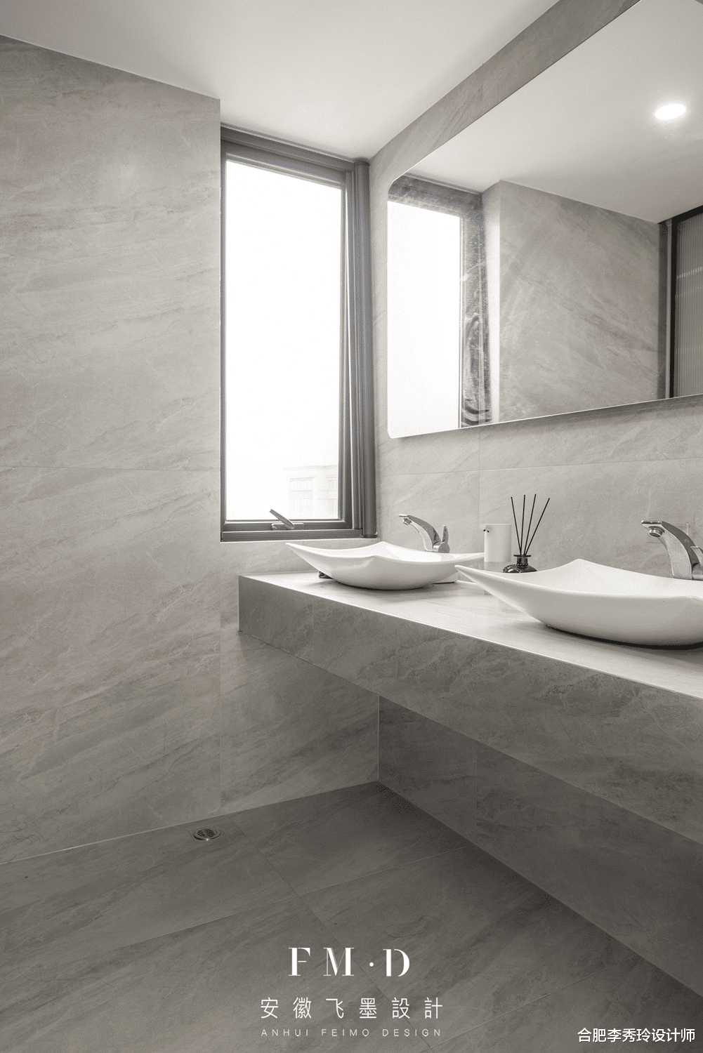 有过经验才会说:卫生间做到“7处壁挂”,绝对节省空间又好打理