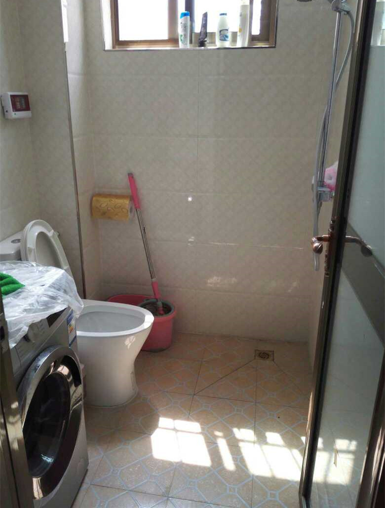 晒晒婆家1000平的自建房，全村最豪华，给我500万都不卖！