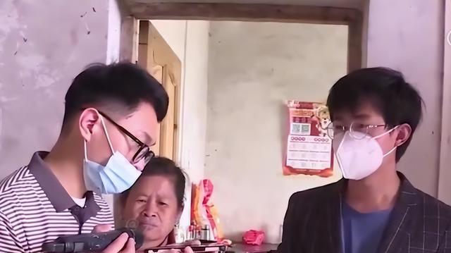 丈夫去世,女子改嫁后把儿子的微信删除电话拉黑,声称是生活所迫