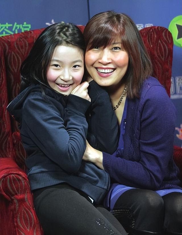 张蔷|迪斯科女王张蔷：一婚时太年轻，二婚高龄生女，终于迎来幸福