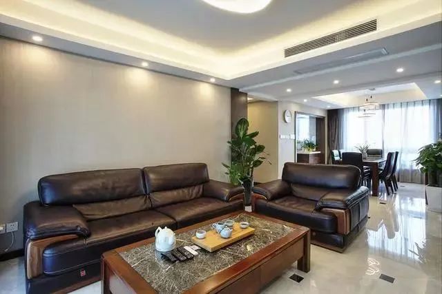 130平新房,漂亮的让人嫉妒,头一回见这么上档次的客厅!