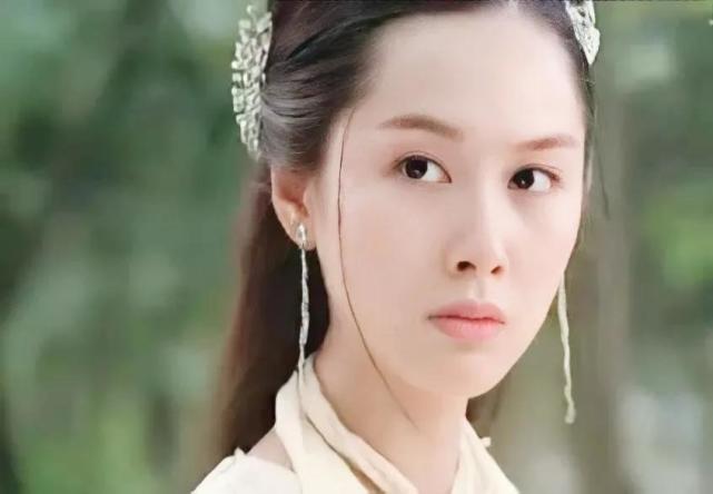 刘亦菲|武侠剧那些“第一美人”，刘亦菲、董璇、傅明宪，谁虚有其名？谁名副其实？