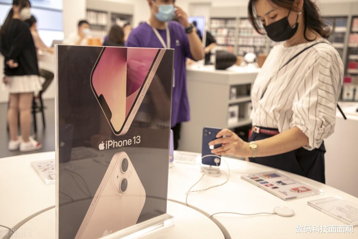 苹果|苹果iPhone SE4曝光，全新设计外观，3000元挑战安卓手机