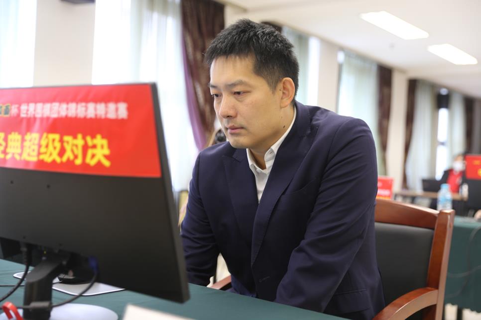 常昊|颜面扫地，围棋男子9冠王和3冠王同日输给女子，1人输得还挺惨