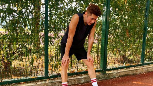 陈家乐|陈家乐连诗雅一起做运动秀恩爱 运动完再次吃美食享受浪漫