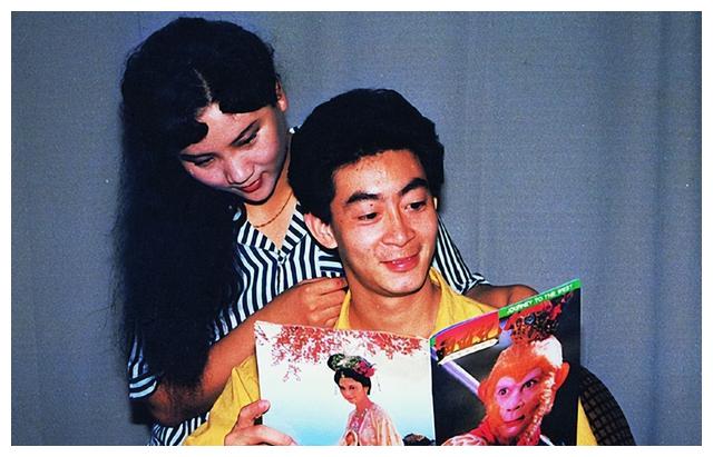 赵欣培|弃文从商的红孩儿，不混娱乐圈一样活得很精彩