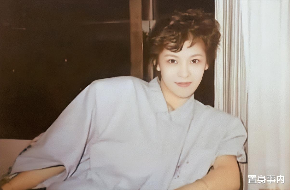 陈岚|娱乐圈里只“服”两个妈,一个叫张兰,一个叫陈岚