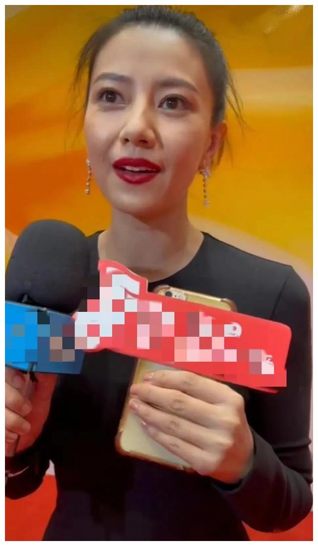 明星 金鸡奖明星生图盘点!有人脸泛油光,有人皮肤黝黑也有人惊艳四座