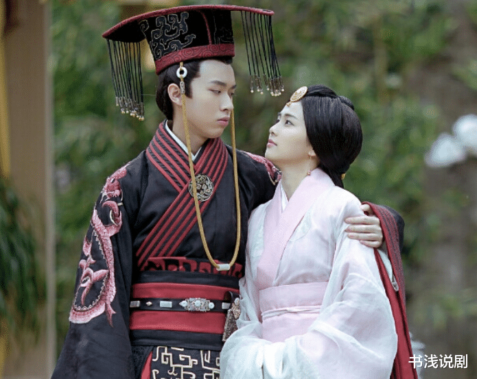 白梦妍|《宁安如梦》开机,白鹿合作四个新人,“一拖四”,资源降级了?