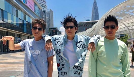 天才枪手|靳东新作接档《安家》，扩宽戏路是好事但杀马特造型确定不翻车？