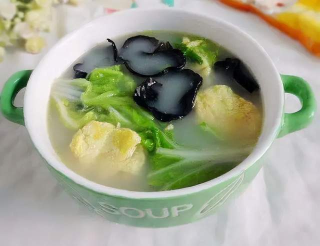 天热煲这6种汤,清新口气,口臭拜拜