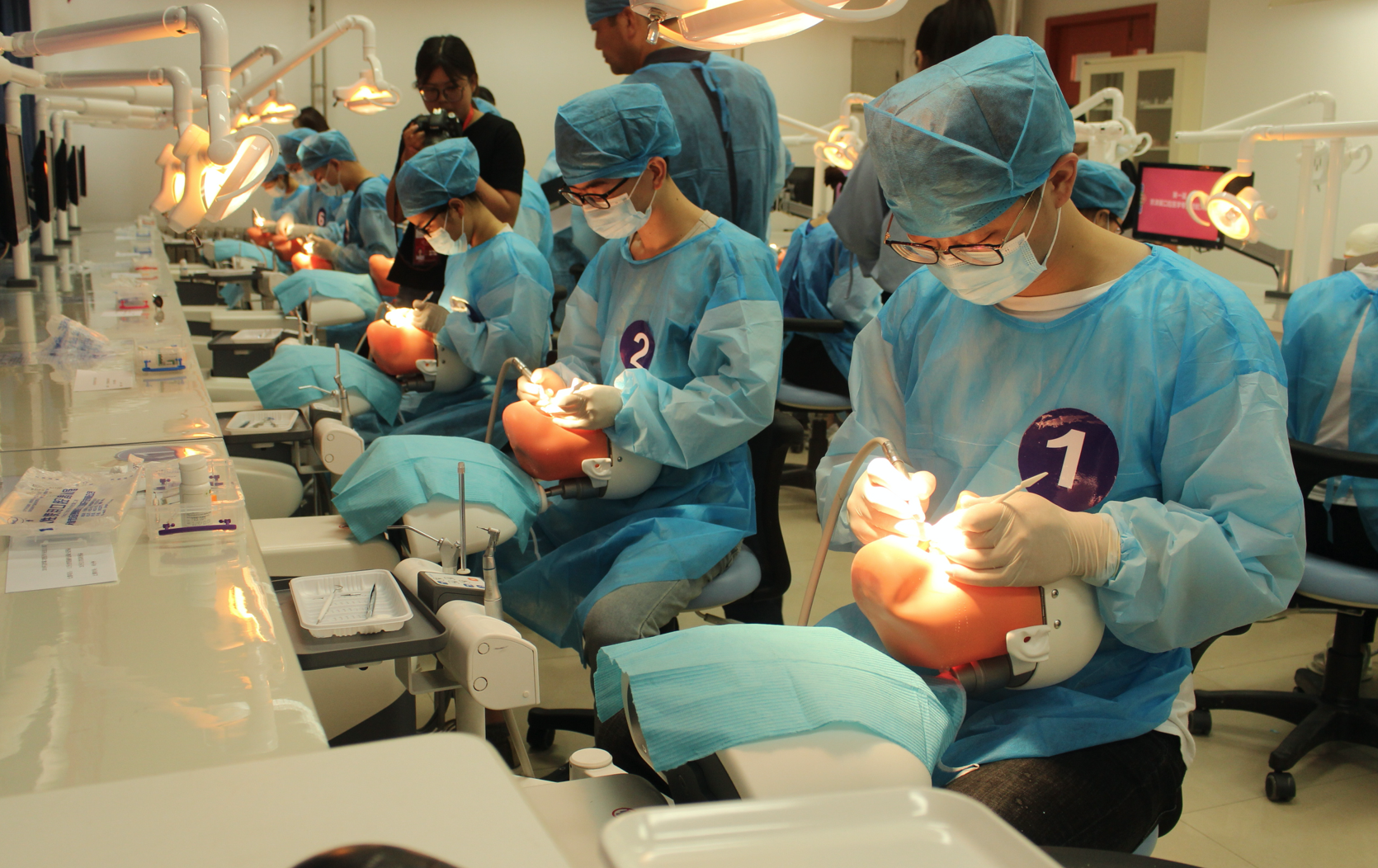 考研|六大热门“医学专业”值得报考,开设院校比较多, 就业率也很高