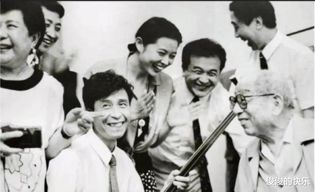 黄宏|春晚钉子户黄宏：29岁上春晚，55岁被撤职后隐退，他经历了什么