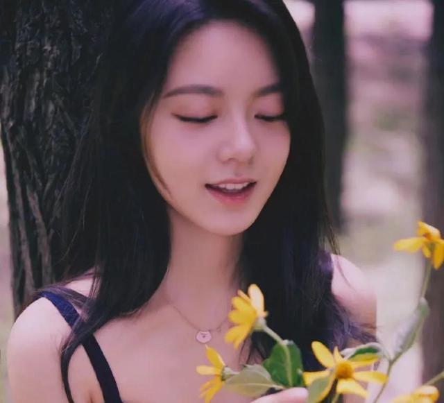 赵今麦|狠狠安利赵今麦,《少年派2》剧情开虐,我却沉溺于妹妹的美貌里