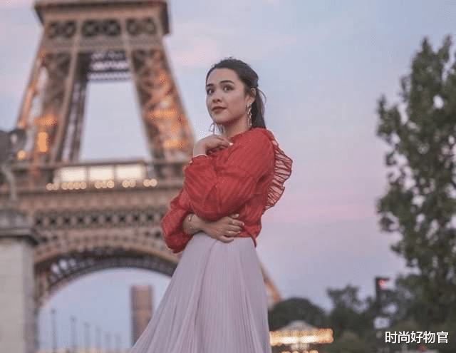 恭喜!钟丽缇大女儿即将出道,身材丰满欧美范十足,有望成选美冠军