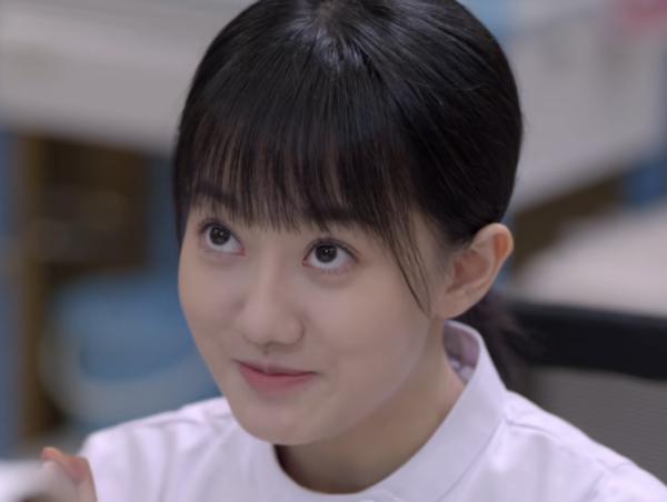 陈亮|杨幂新剧又带自家艺人演戏，陈亮言真的很圈粉，又美又有灵气