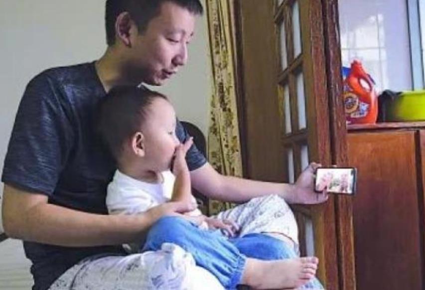 |反射弧长！老杜躲开姚策手是因为握着速效救心丸，视频曝光遭打脸