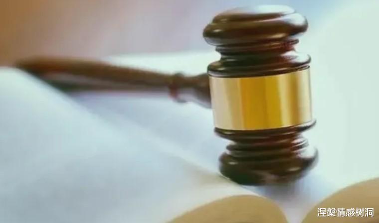 求职|男子找工作被骗，为免房租成52岁女房东情人，却因其特殊癖好惨死