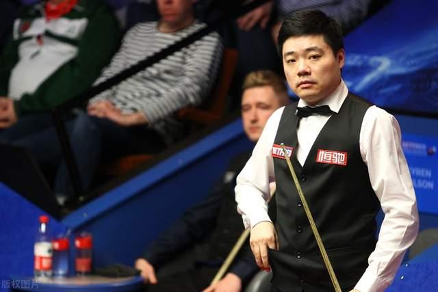 |斯诺克本赛季初末排名较低！00后小将飙升82位，丁俊晖断崖式下滑