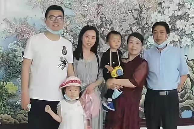 胡歌|许敏再支持姚威田静，有些人会掀桌子？田静晒白菜粉条被嘲卖惨