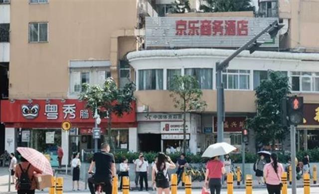 城中村|深圳最淡定的城中村：租客越来越少，房东却“丝毫不慌”