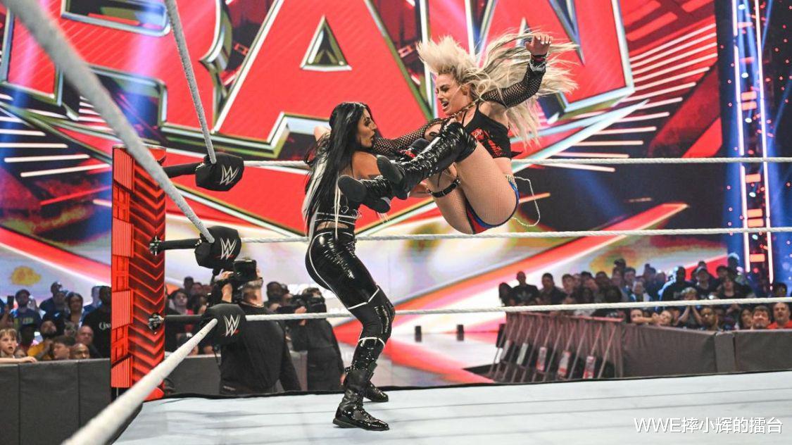 wwe|再现C位！丽芙摩根得到粉丝大力支持，WWE准备再次推动她？