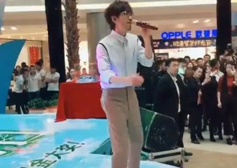 周传雄|从“情歌王子”到《黄昏》,从小刚再到周传雄