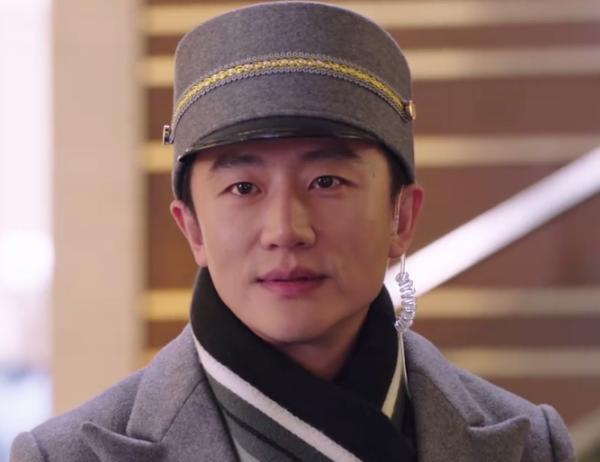 黄轩|黄轩新剧又火了，他不但选了个好角色，而且也选了一个好搭档