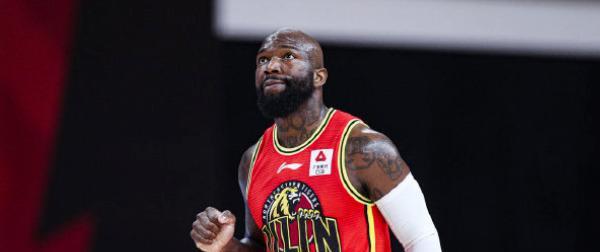 劳伦斯|NBA榜眼秀携手60+先生加盟高速，山东男篮有望东山再起