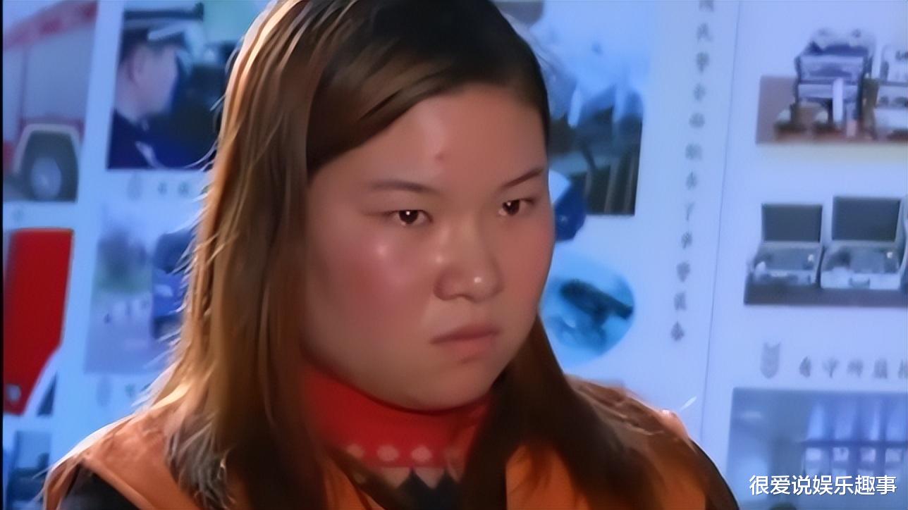2011年湖北19岁女孩,3年结了6次婚,丈夫们齐聚派出所,场面一度失控