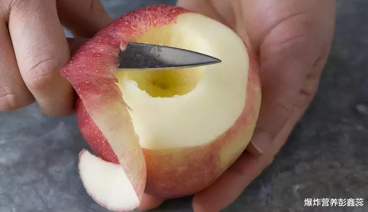 苹果|每天什么时候吃苹果最健康?营养师指出的2个时间段,为最佳时机