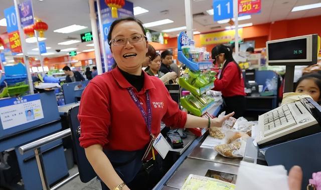 用工荒|超市月薪2000多,却鲜少有人辞职,不怕用工荒,这是为何?