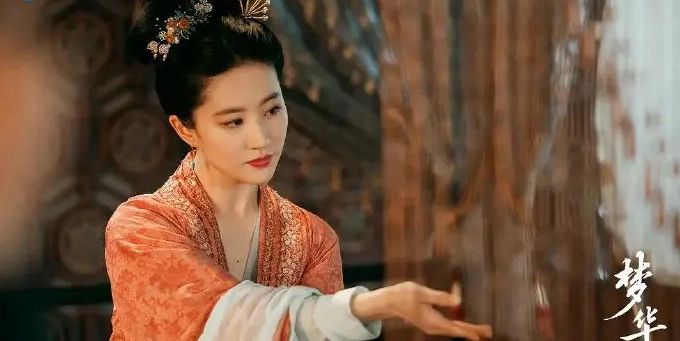 刘亦菲|《长陵》女主定下刘亦菲，网传男主是王一博，粉丝：非官宣不约