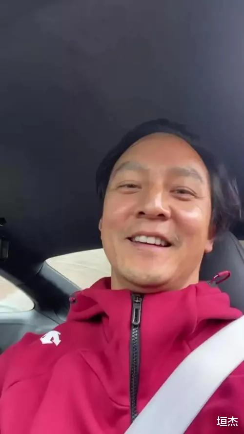 丸子头 中年男星开始减肥，沈腾和徐峥报名健身，邓超跟着媳妇锻炼