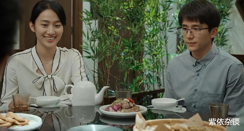 县委大院|《县委大院》林志为该选谁？年少不知江霞好，错把小萍当个宝吗？