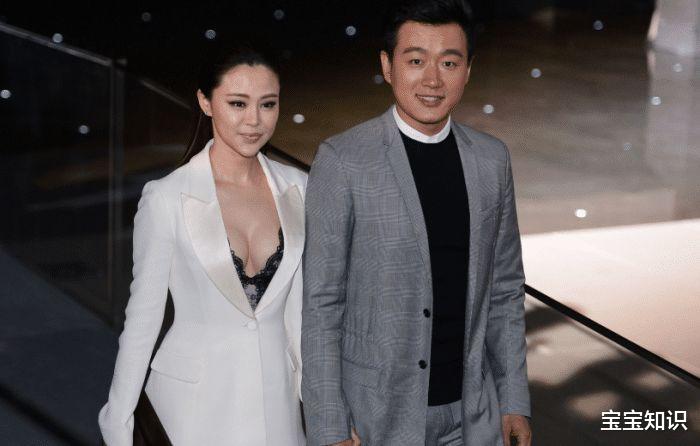 佟大为|娱乐圈最强“师生恋”,让老师8年生3孩子!把39岁老师宠成公主