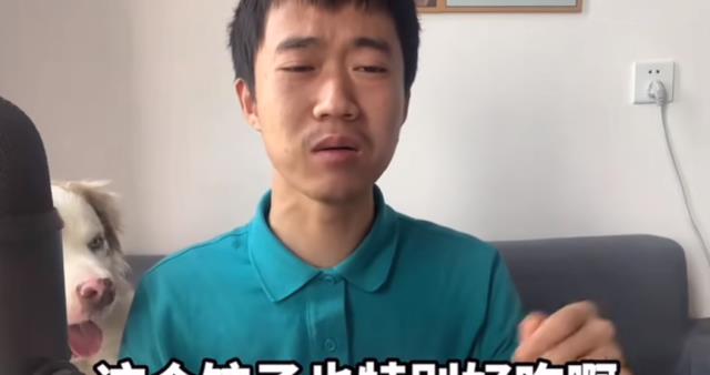 |“娘化”开始人传人，继风小逸后，王甜心遭官方点名，网友：该封