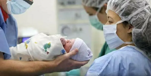 亲姐妹同时生下双胞胎,经鉴定孩子生父是同一人,医生:关系好乱