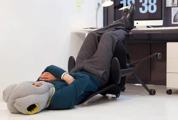 睡眠|专家们都吹午睡有多好,为什么很多人午睡过后反而更困了?