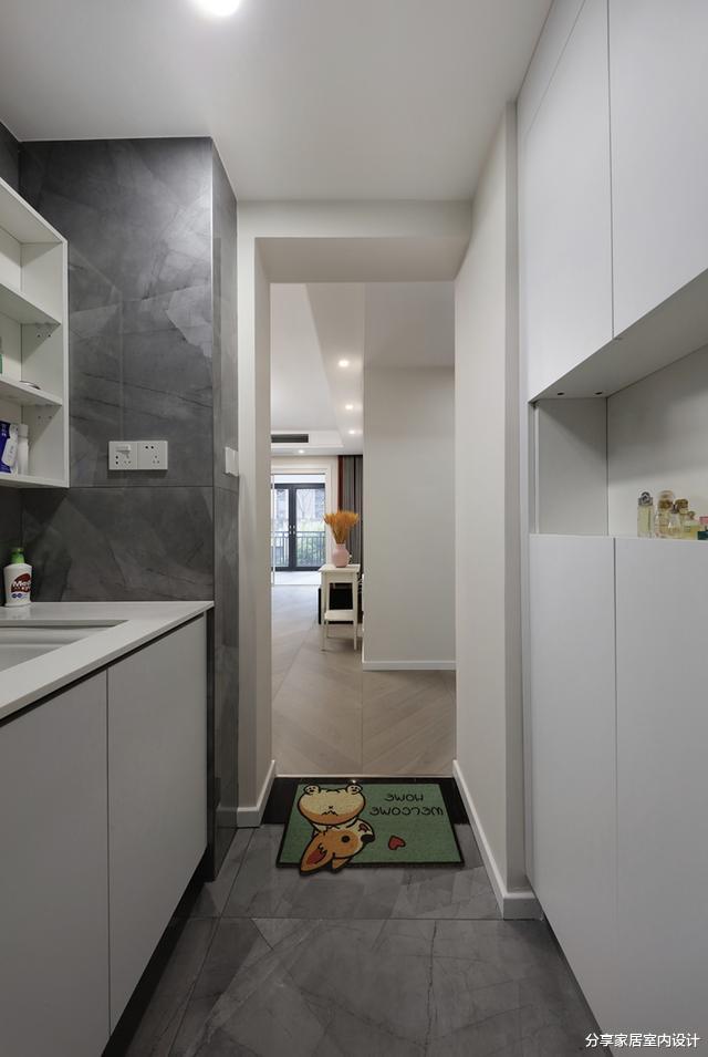 越来越多人装修放弃电视墙,看他家新房,全屋简洁舒适又有格调