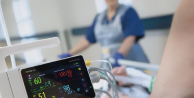 MySQL|他靠“医院”赚千亿,打造“医疗界华为”,已移民新加坡成为首富