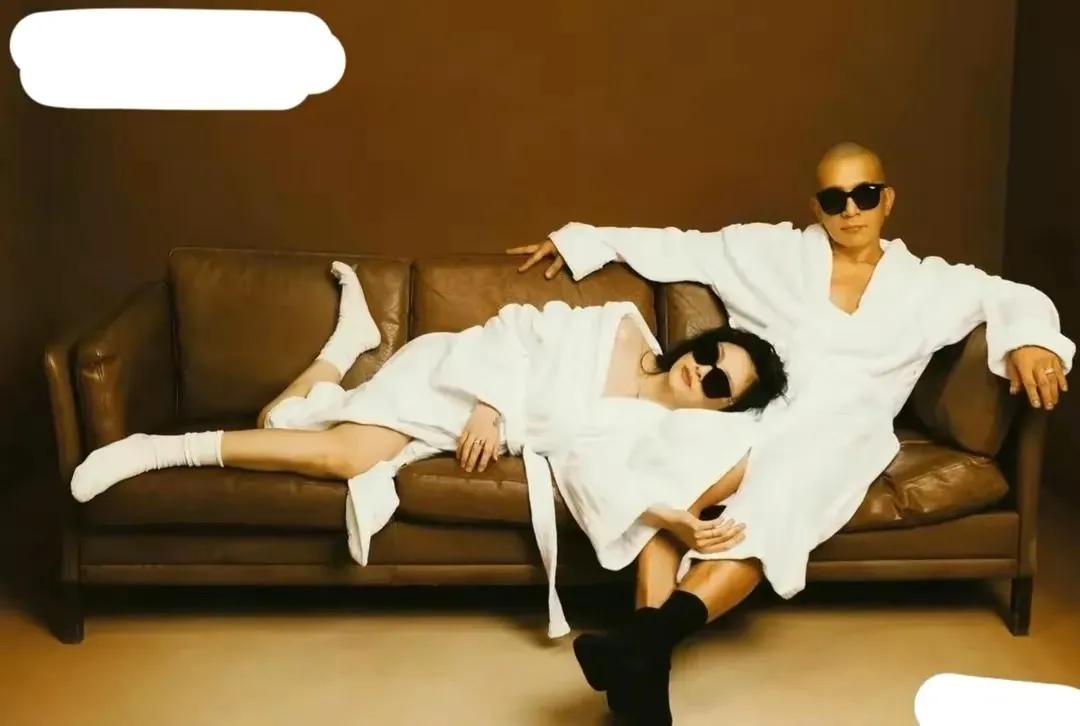 大S|大S和具俊晔婚纱照曝光,汪小菲深夜发文:要脸吗?