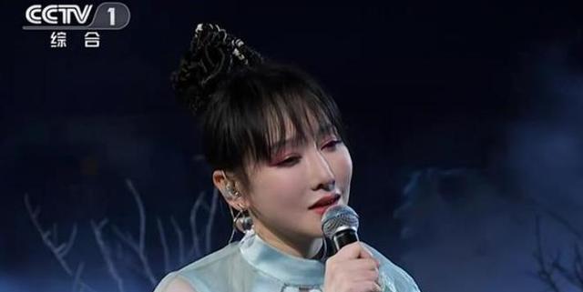 萨顶顶|金星曾吐槽萨顶顶:你不是汉族人,怎么改成蒙古族了?