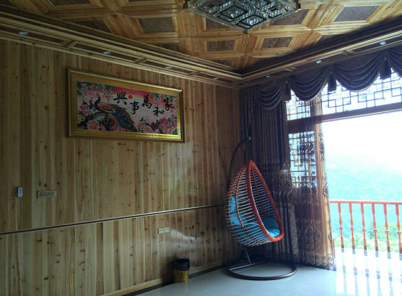 远嫁农村,土豪婆家准备的婚房吓到我了,这能住人吗?