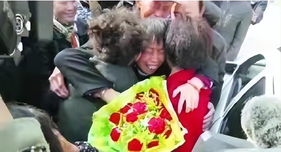 2006年，河南一对34年老闺蜜为寻亲做DNA鉴定，结果发现是双胞胎