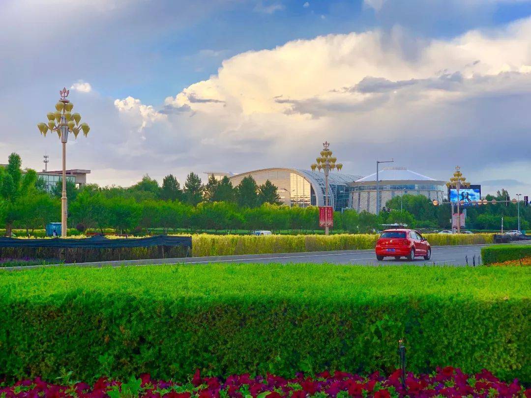 园林|满载“诗意”的4A景区城市，风景美如画适合旅居，干净媲美瑞士