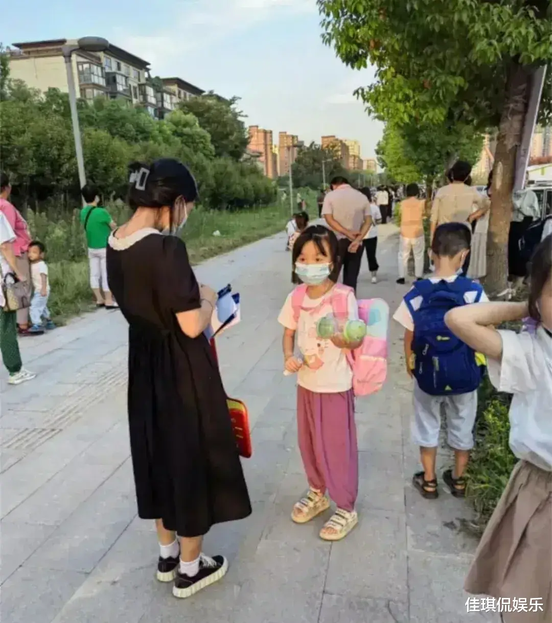 郭威和田静,他们是28事件的受害者,他们只是想过好自己的小生活